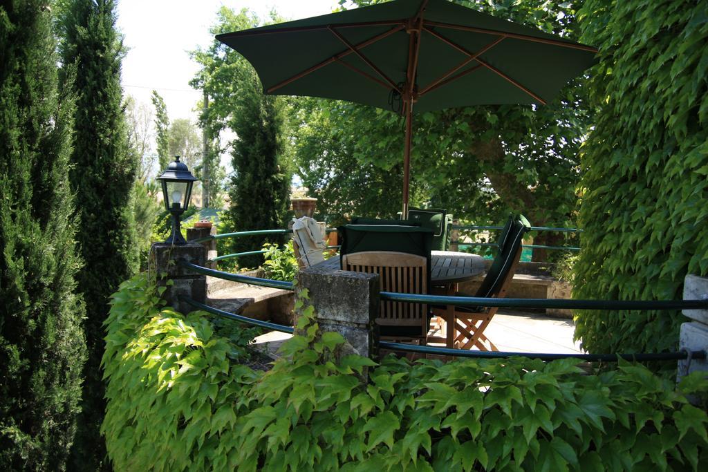 Chambre D'Hotes Park Des Collines - Gite Genissieux Экстерьер фото